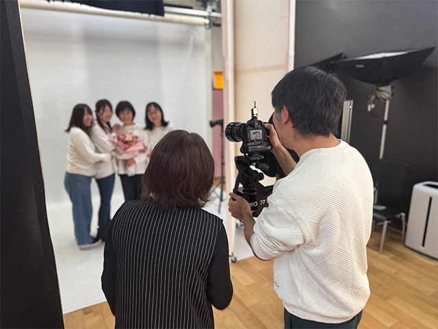 「来た時よりもちょっとだけ仲良くなって帰る」をコンセプトにお客様にとって特別な時間を提供いたします。